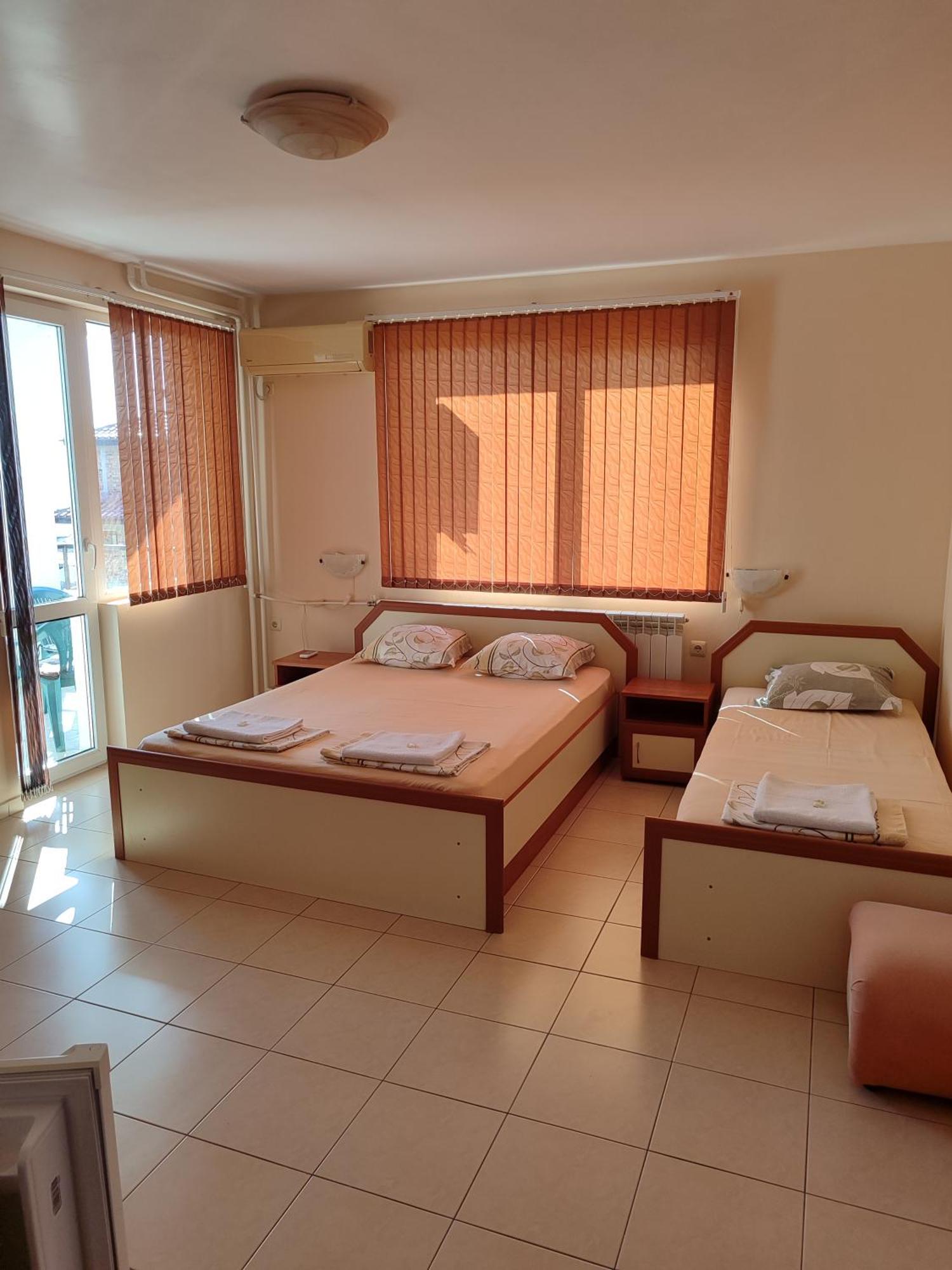 Milchevi Guesthouse Sozopol Exterior photo