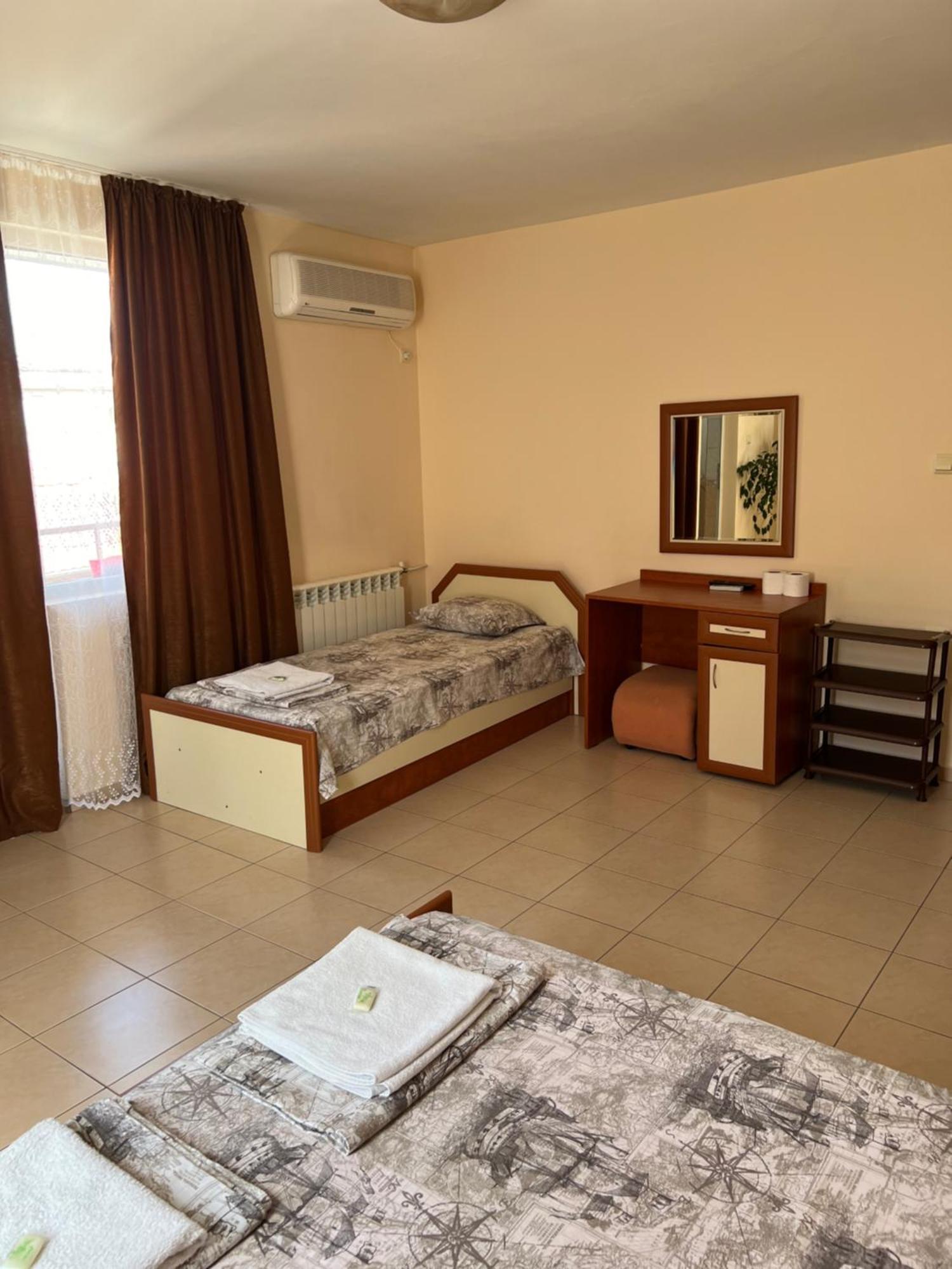 Milchevi Guesthouse Sozopol Exterior photo